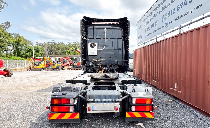 SCANIAR620
