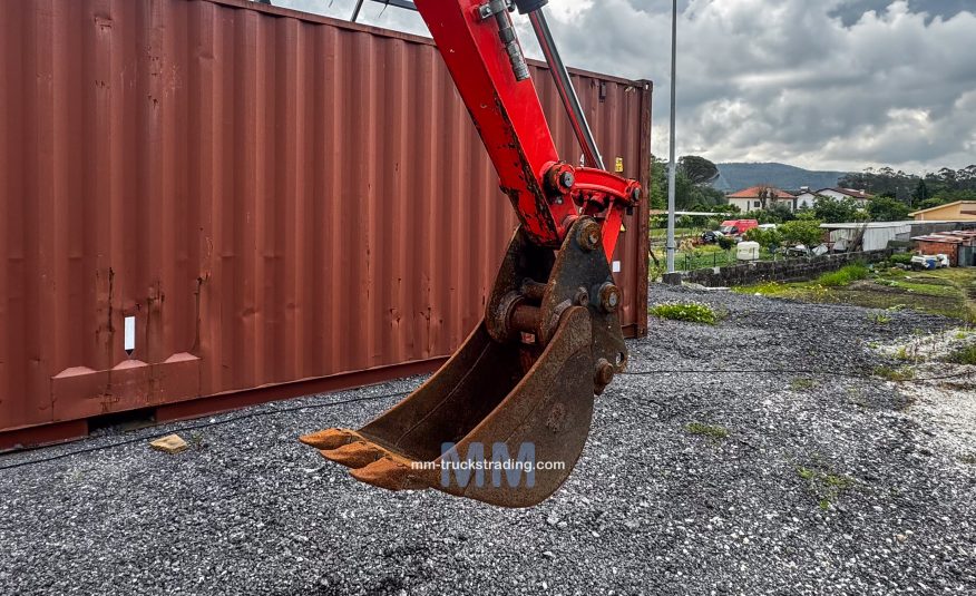 KUBOTA U35-3α3