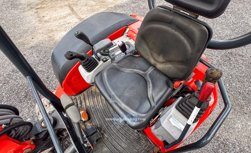 KUBOTA U35-3α3