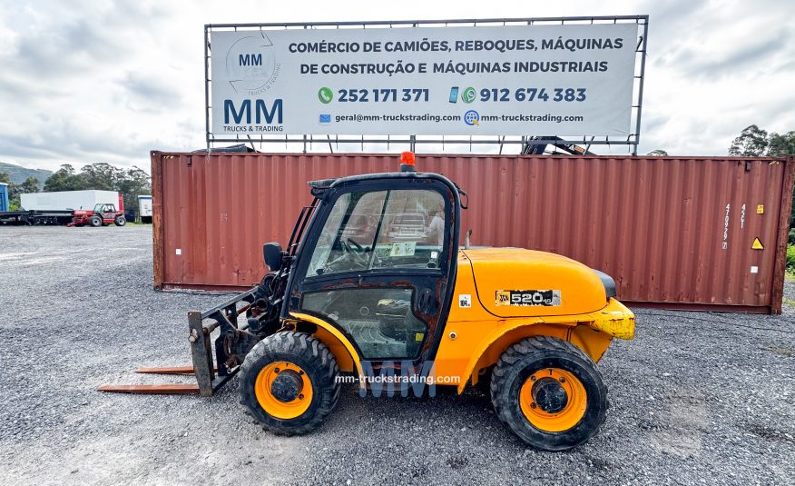 JCB 520 40