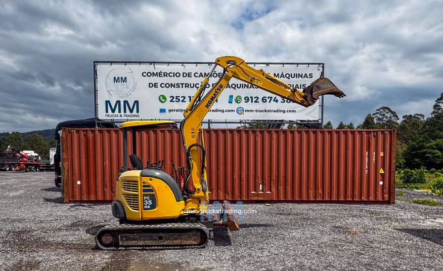 KOMATSU PC35MR-3
